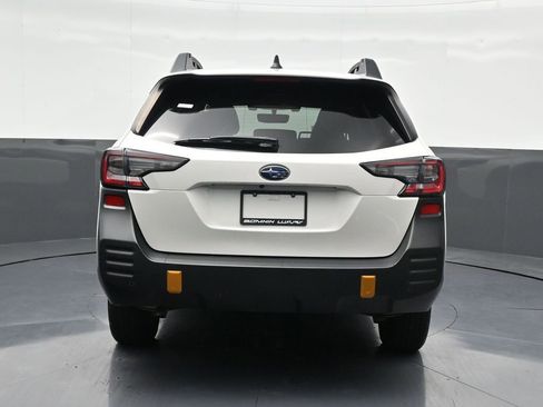 Used 2022 Subaru Outback Wilderness image 4