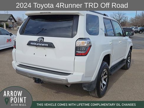 Used 2024 Toyota 4Runner TRD Off-Road image 11