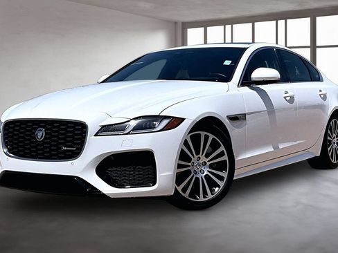 Used 2024 Jaguar XF R-Dynamic SE AWD/4WD image 1
