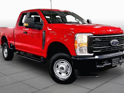 Used 2023 Ford F250 XL w/ Snow Plow Prep Package AWD/4WD image 3