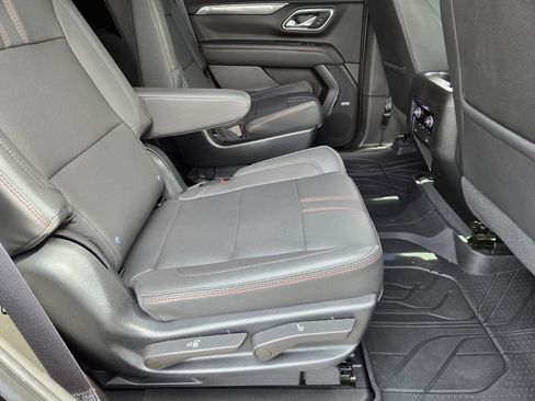 Used 2023 Chevrolet Tahoe RST w/ Luxury Package AWD/4WD image 15
