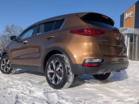 Used 2020 Kia Sportage LX image 7