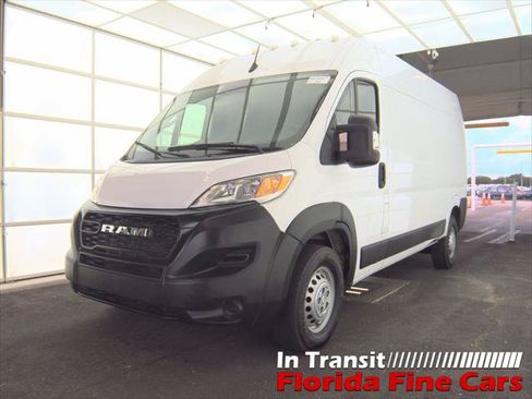 Used 2025 RAM ProMaster 2500 FWD image 2