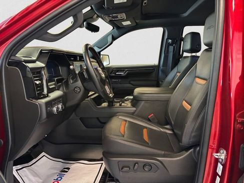 Used 2023 GMC Sierra 1500 AT4 w/ AT4 Premium Package AWD/4WD image 10