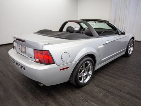 Used 2003 Ford Mustang Cobra image 10
