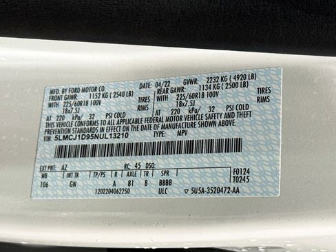 Used 2022 Lincoln Corsair AWD w/ Equipment Group 101A image 24