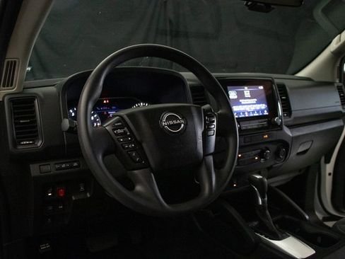 Used 2024 Nissan Frontier S w/ Technology Package image 25