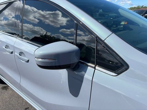 Used 2026 Honda Odyssey Elite image 15