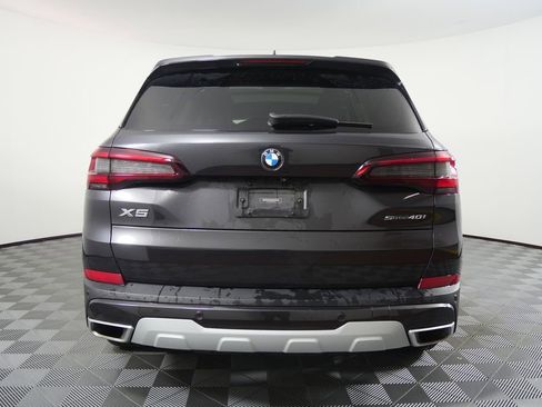 Certified 2023 BMW X5 sDrive40i w/ Premium Package image 4
