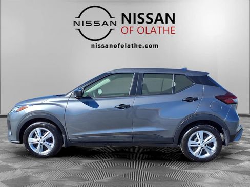 Certified 2025 Nissan Kicks Play S image 21