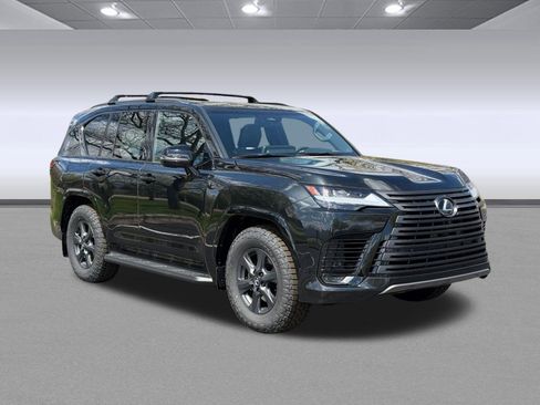 New 2026 Lexus LX 700h Overtrail image 7