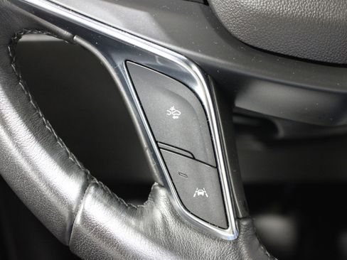 Used 2021 Cadillac XT5 Luxury image 14