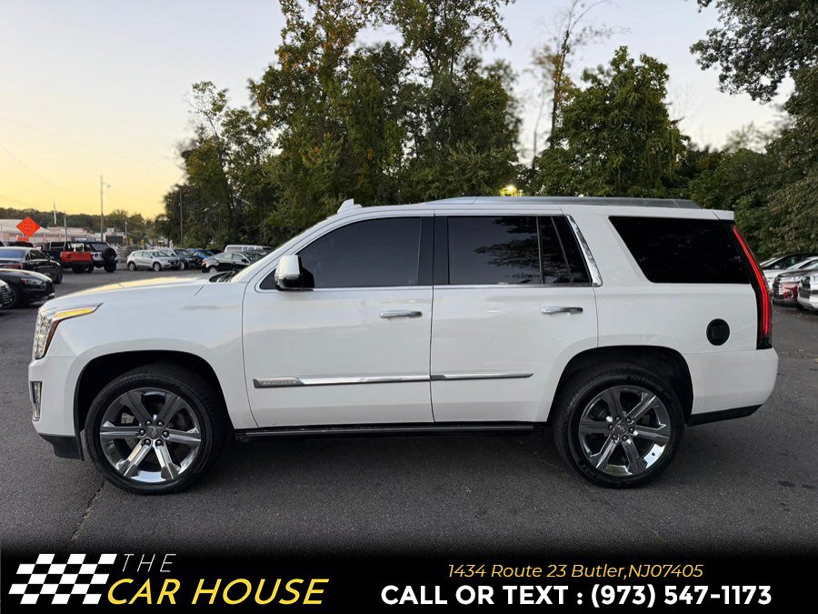 Used 2016 Cadillac Escalade Platinum AWD/4WD image 3