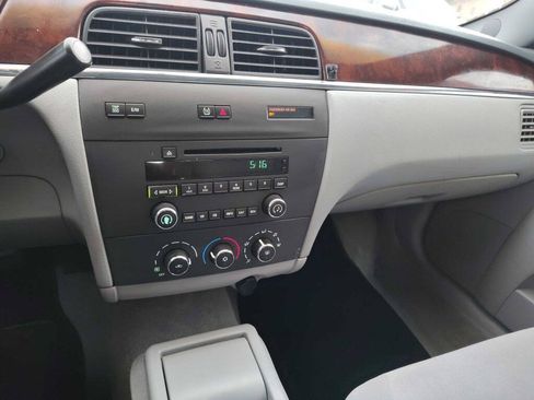 Used 2007 Buick LaCrosse CX FWD image 15