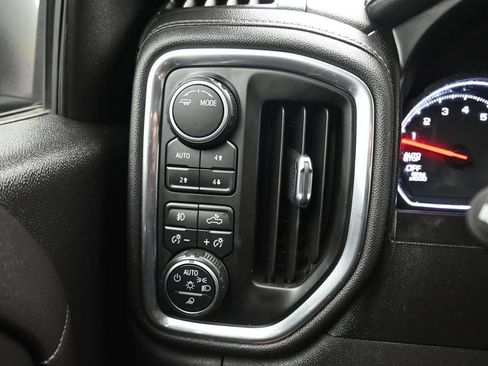 Used 2021 Chevrolet Silverado 1500 LTZ w/ Safety Package II AWD/4WD image 25