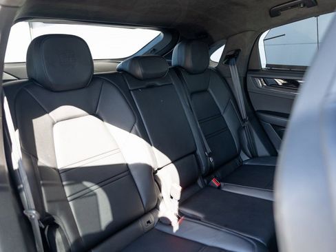 Certified 2025 Porsche Cayenne GTS image 24