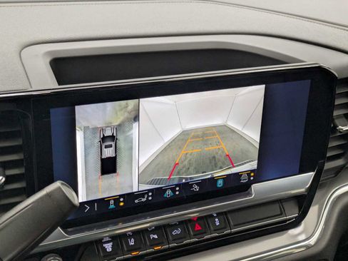 Used 2024 Chevrolet Silverado 3500 High Country w/ High Country Premium Package image 29