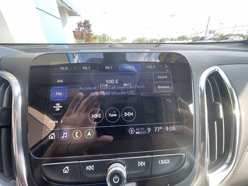Certified 2023 Chevrolet Equinox Premier FWD image 14