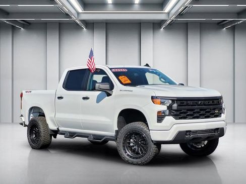 New 2026 Chevrolet Silverado 1500 Custom image 1