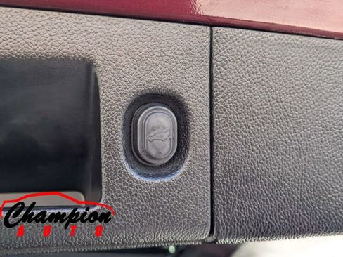 Used 2018 GMC Yukon SLE w/ Convenience Package image 17