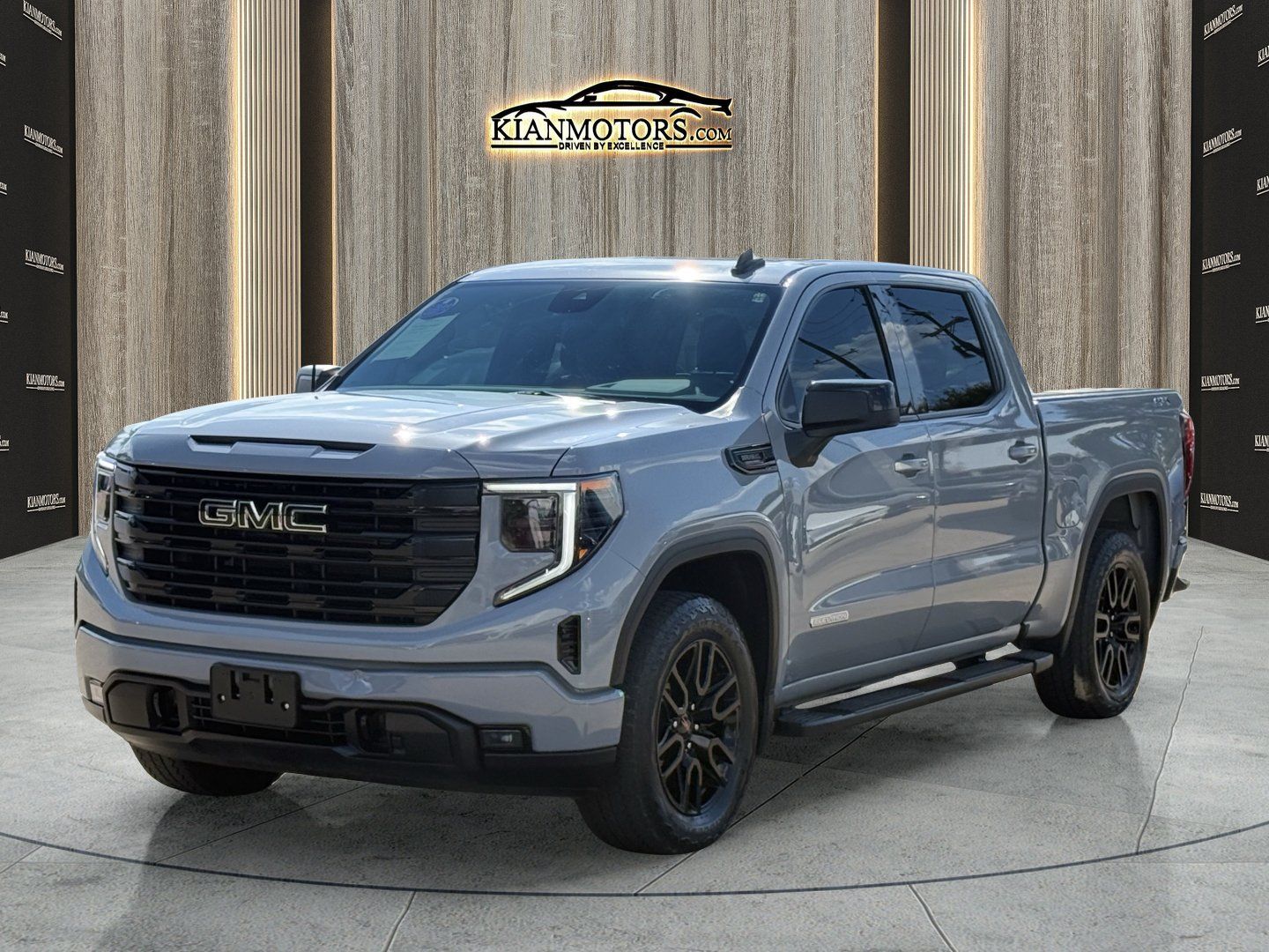 Used 2024 GMC Sierra 1500 Elevation w/ LPO, Elevation Black Package AWD/4WD image 6