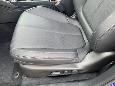 New 2026 Subaru Outback Limited image 8