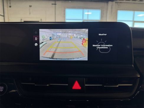 Certified 2024 Kia Seltos S image 18