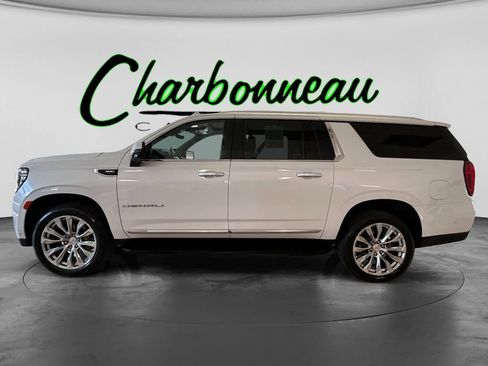 Used 2024 GMC Yukon XL Denali w/ Advanced Technology Package AWD/4WD image 2