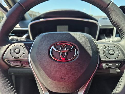 Used 2026 Toyota Corolla SE FWD image 23