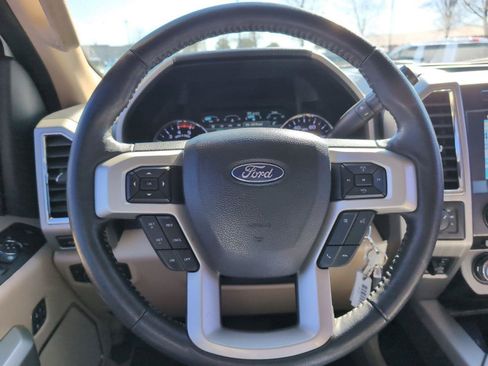 Used 2018 Ford F250 Lariat image 23