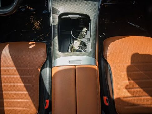 Used 2024 Mercedes-Benz GLC 43 AMG 4MATIC image 27