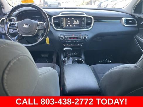 Used 2020 Kia Sorento LX w/ LX I4 Convenience Package AWD/4WD image 14