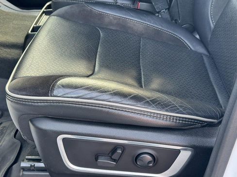 Used 2022 RAM 1500 Laramie image 26