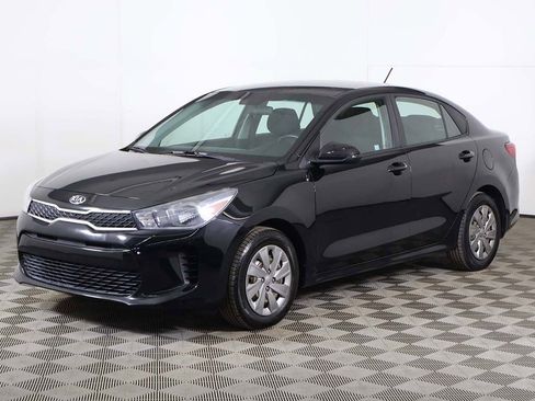 Used 2020 Kia Rio S image 5