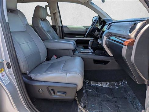 Used 2017 Toyota Tundra Limited RWD image 19