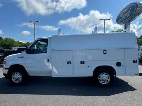 New 2025 Ford E-350 and Econoline 350 Super Duty w/ Power Equipment Group image 2
