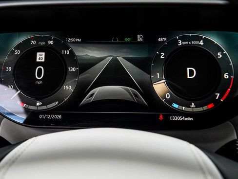 Used 2025 Land Rover Range Rover Sport SE image 33