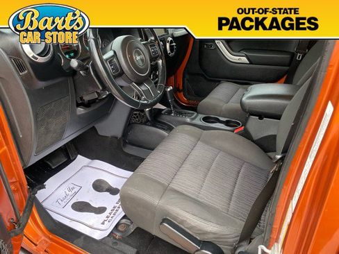 Used 2011 Jeep Wrangler Unlimited Sahara w/ Trailer Tow Group AWD/4WD image 26