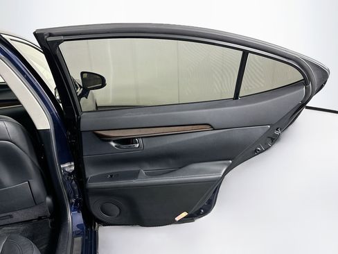 Used 2015 Lexus ES 350 w/ Luxury Package FWD image 29