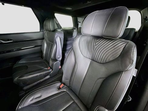 Used 2024 Hyundai Palisade Calligraphy FWD image 25