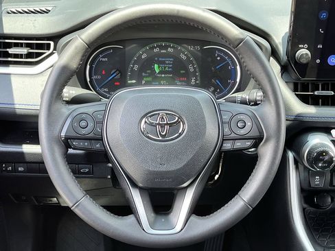 Used 2024 Toyota RAV4 XSE AWD/4WD image 11