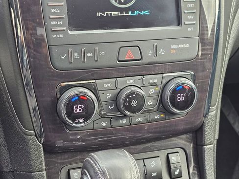 Used 2016 Buick Enclave Premium w/ Experience Buick Package AWD/4WD image 35