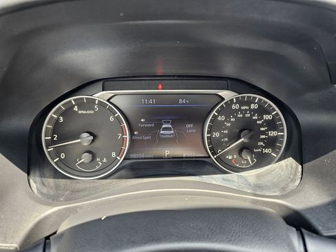 Used 2020 Nissan Altima 2.5 SL FWD image 16