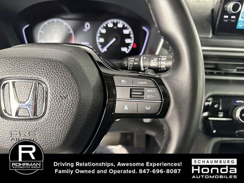 Certified 2023 Honda Pilot Touring image 13