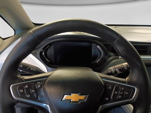 Used 2017 Chevrolet Bolt Premier FWD image 7