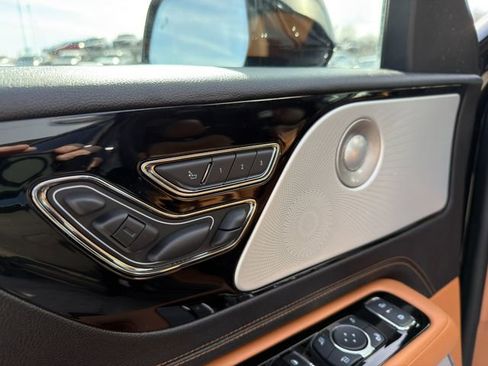 Used 2024 Lincoln Aviator Black Label w/ Jet Package image 23