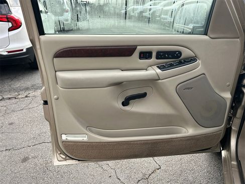 Used 2006 GMC Sierra 1500 SL image 11