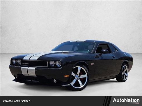 Used 2013 Dodge Challenger SRT8 image 1