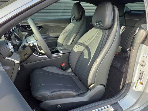 Used 2024 Mercedes-Benz CLE 300 4MATIC Cabriolet image 5