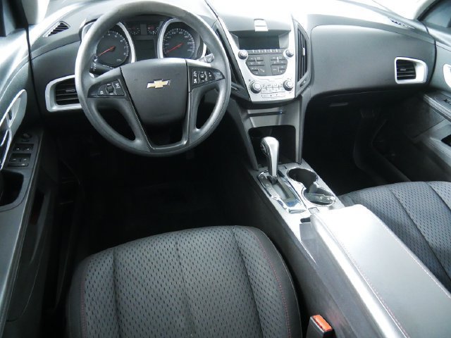 Used 2013 Chevrolet Equinox LS w/ LPO, Protection Package FWD image 4